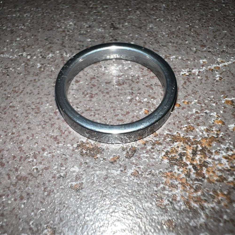 WCJ Tungsten Carbide Ring Size 10.5 Flat Top